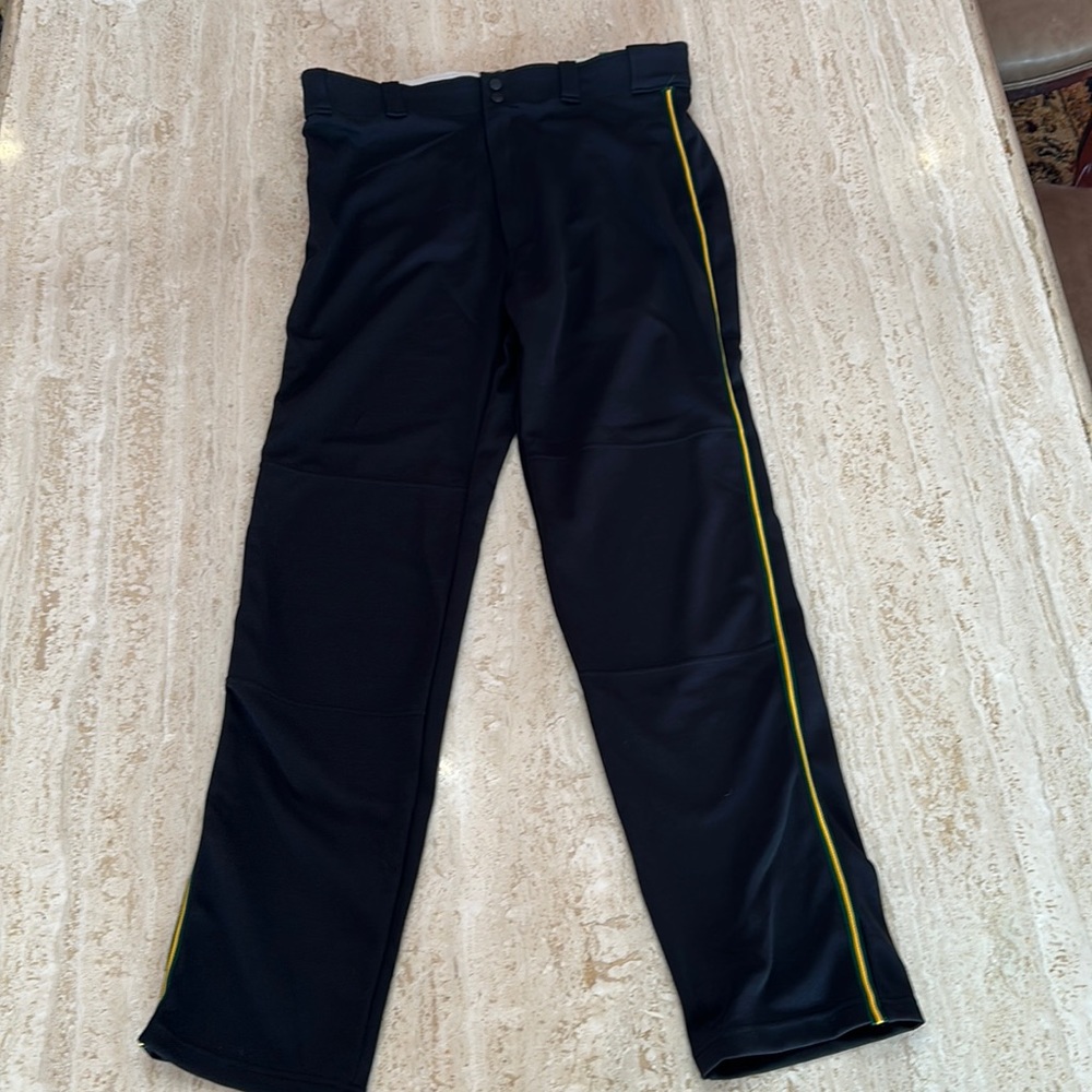 NWT Rawlings Semi-Relaxed Fit Baseball Pants (mend’s size Large)